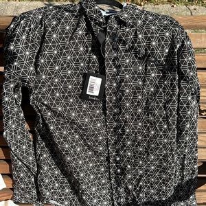 Button down men’s size medium long sleeve NWT